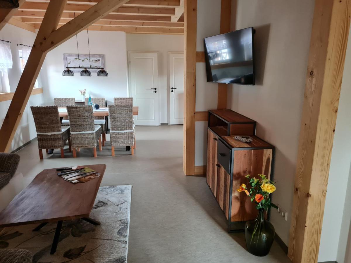 Familien- Und Apartmenthotel Lerchenberghof Walddorf  Екстер'єр фото